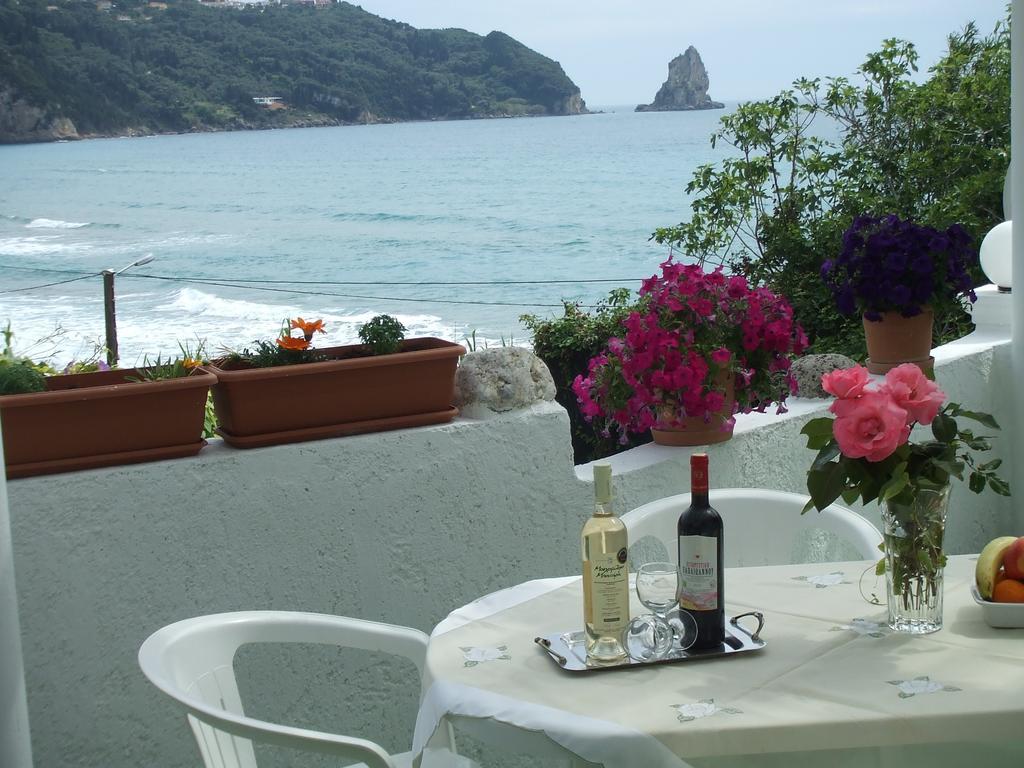 Agathi Beach House Агиос-Гордиос Экстерьер фото