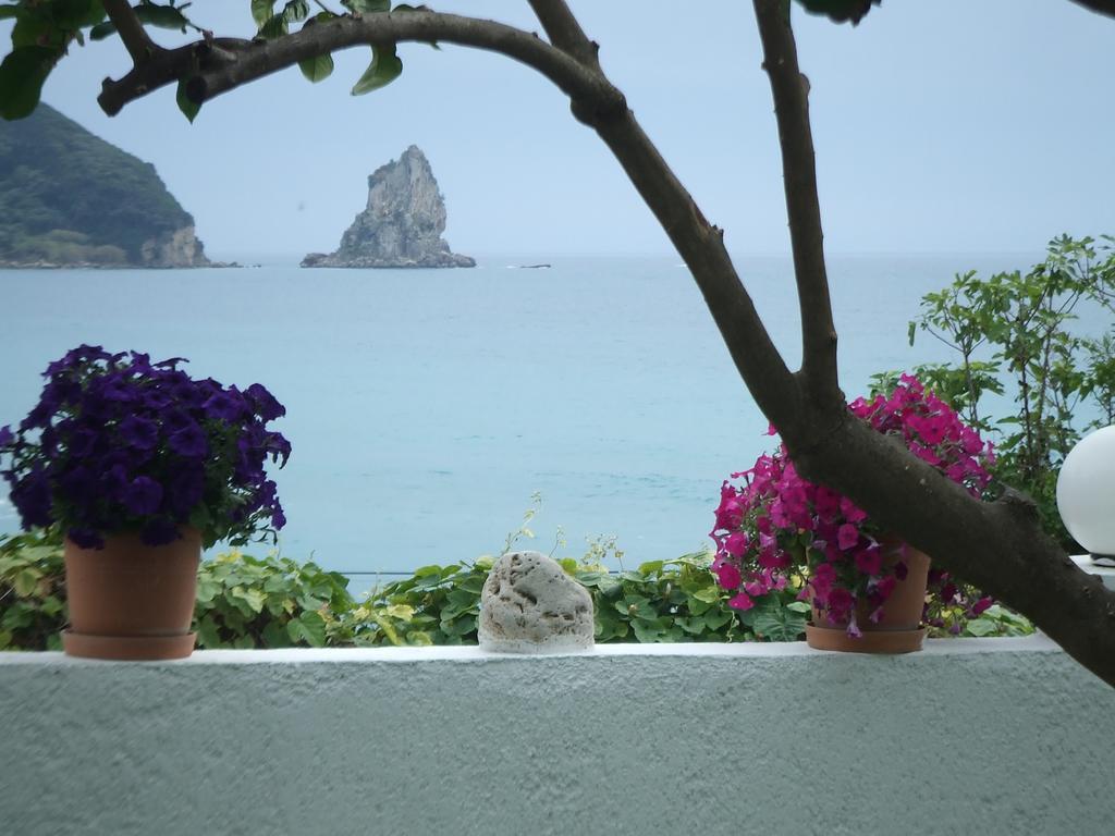 Agathi Beach House Агиос-Гордиос Экстерьер фото