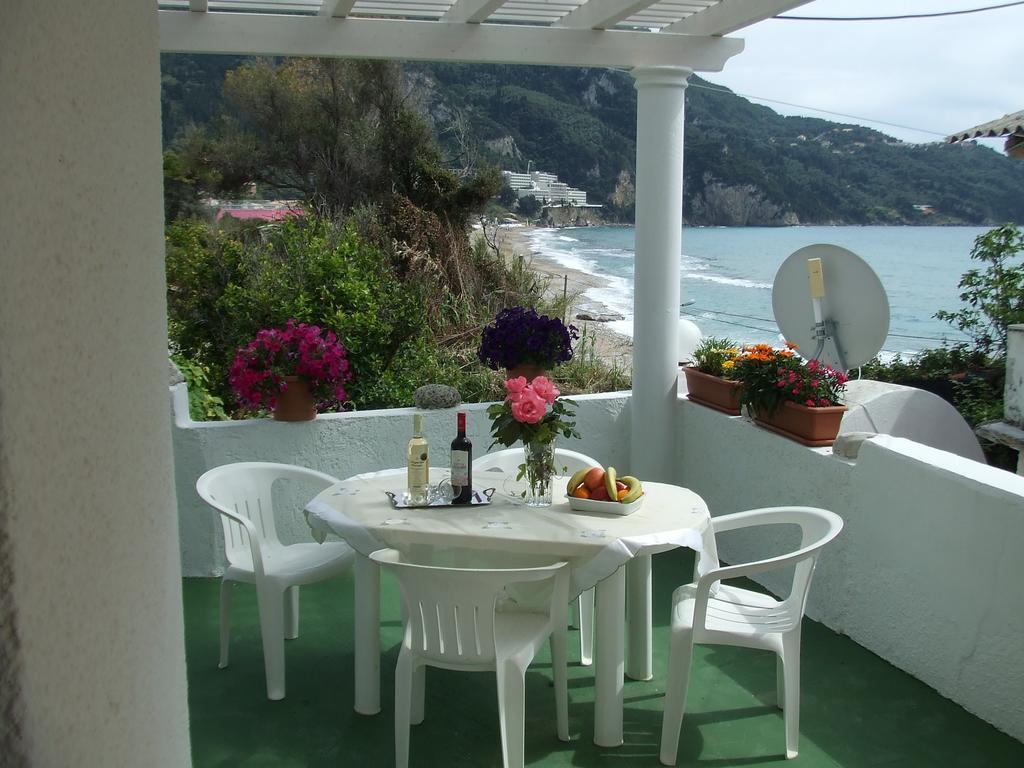 Agathi Beach House Агиос-Гордиос Экстерьер фото