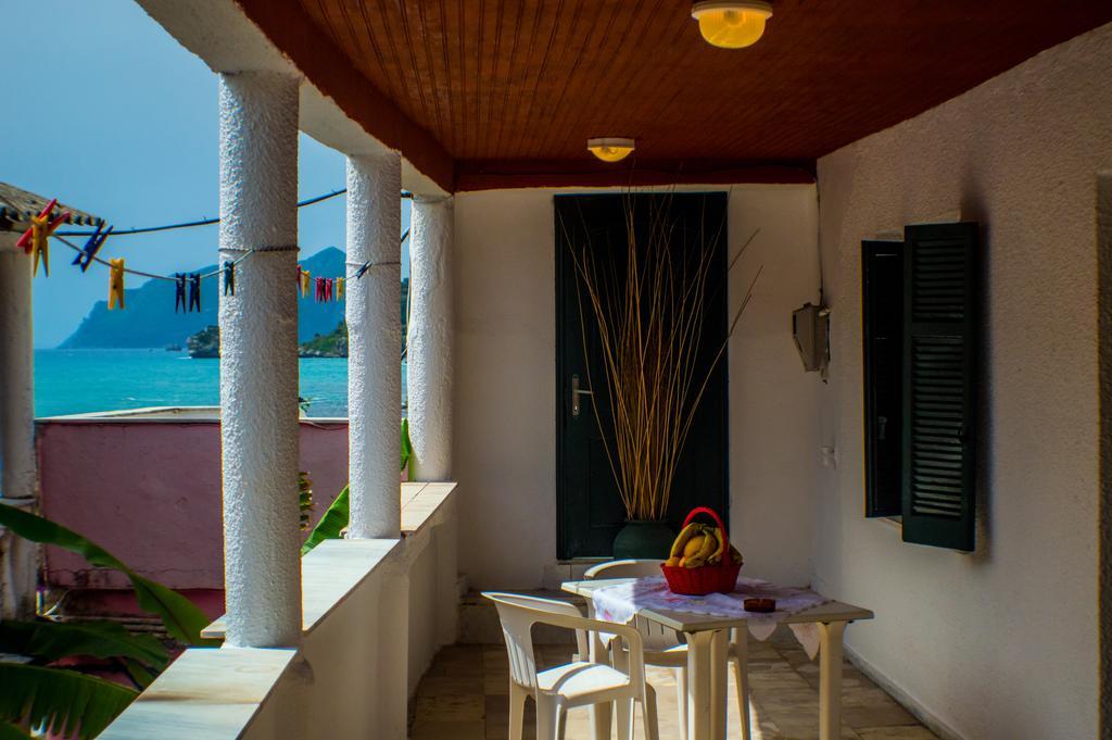 Agathi Beach House Агиос-Гордиос Экстерьер фото