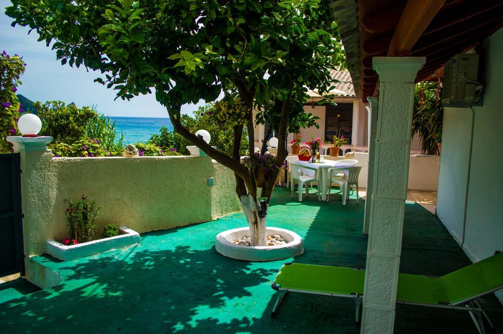Agathi Beach House Агиос-Гордиос Экстерьер фото